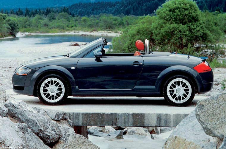 Audi TT 1 Roadster 2000 / 2006 Cabriolet