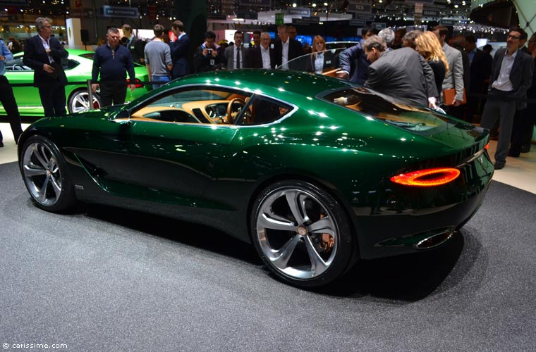Bentley Salon Automobile Genève 2015