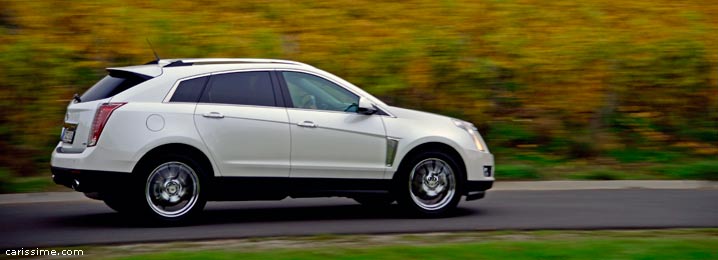 Cadillac SRX 2 SUV Luxe 2011