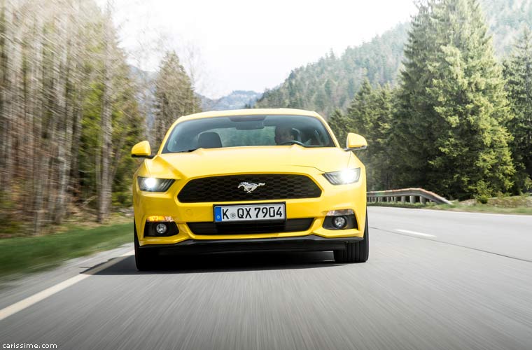 Ford Mustang 2015 Coupé Fastback