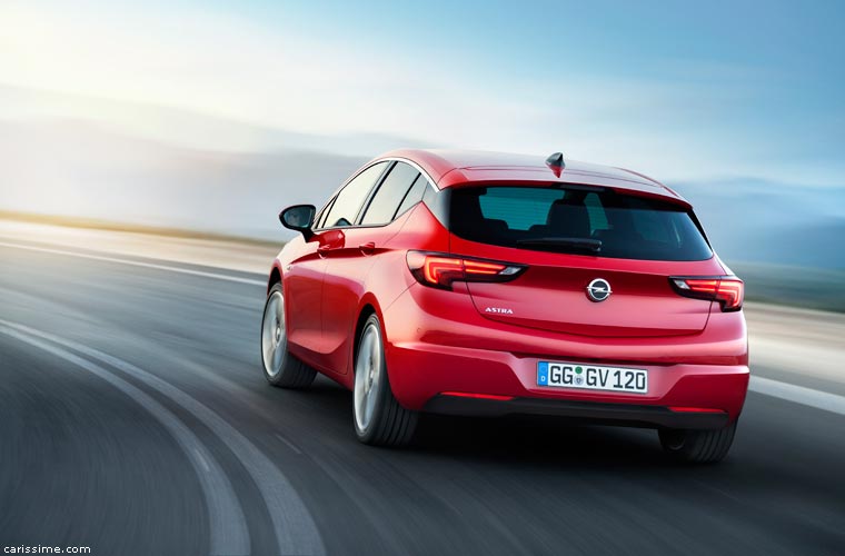 Opel Astra 5 voiture compacte 2015