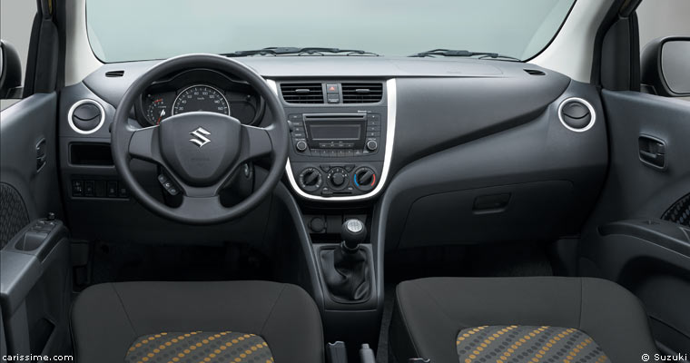 Suzuki Celerio Voiture Citadine 2015