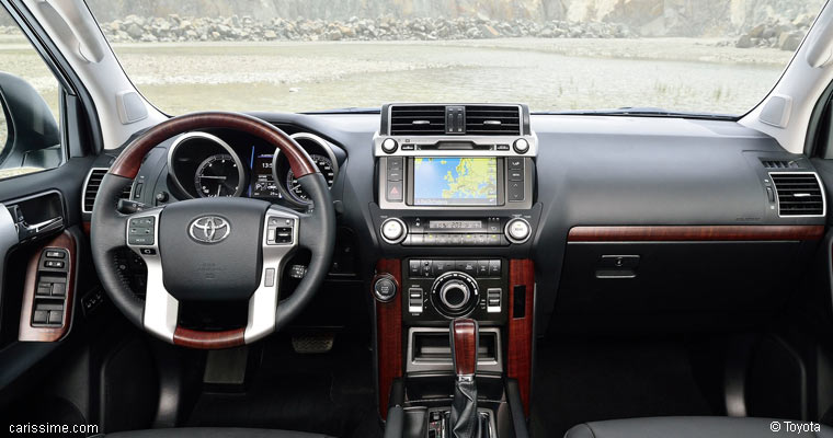 Toyota Land Cruiser 9 restylage 2013