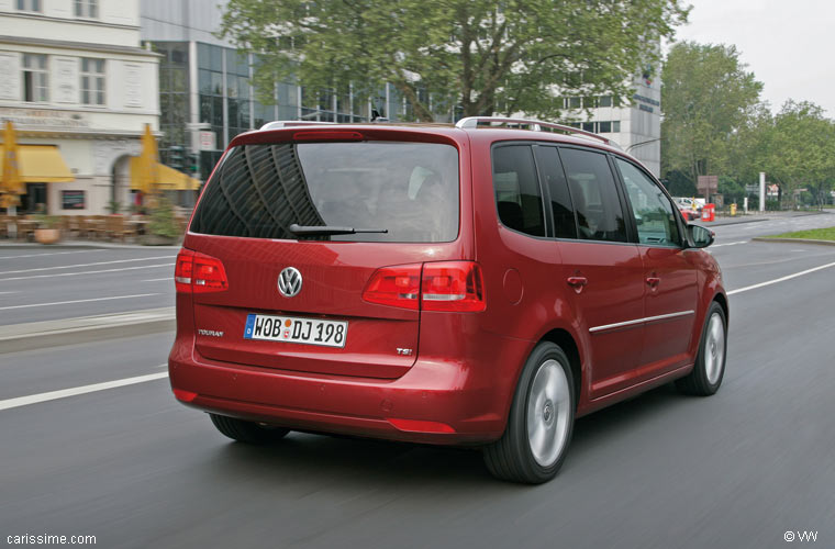 Volkswagen Touran 1 2010 / 2015 Monospace